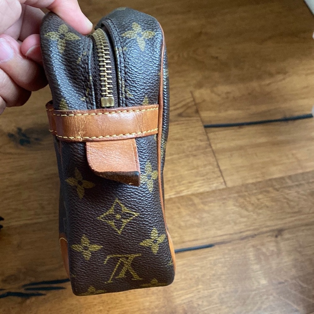 ✨ Authentic ✨Louis Vuitton - Picture 3 of 12